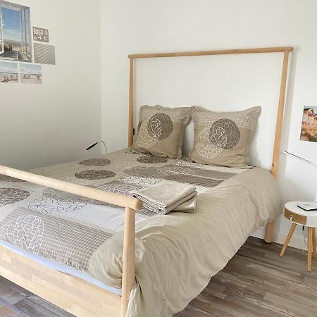 Residence Des 3 Iles, En Plein Centre-Ville, A 5 Min Des Plages, 3 Appartements Neufs Étables Exterior foto